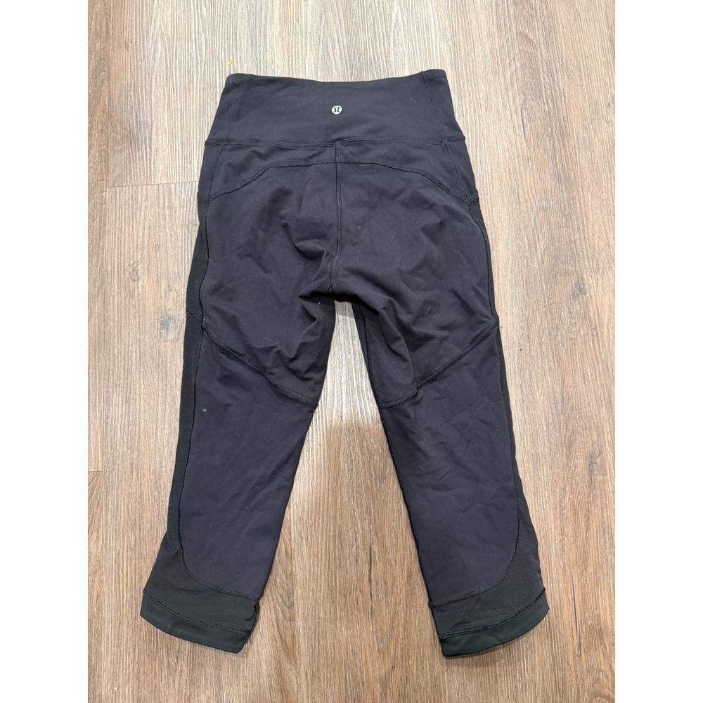 Lululemon Womens High Rise Mesh Panel Cropped Leggings Black Pockets‎ Size 4